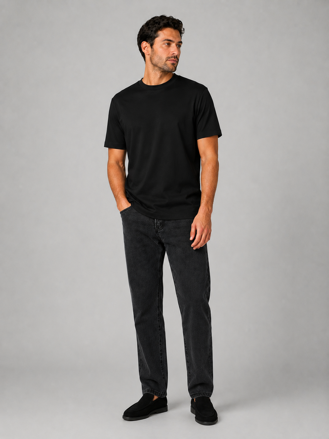 Mace T-shirt Glans heren – kleur zwart, gedragen door model