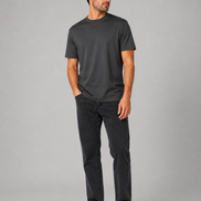 Mace T-shirt Glans heren – kleur grijs, gedragen door model