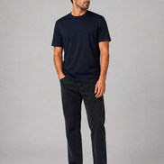 Mace T-shirt Glans heren – kleur navy, gedragen door model
