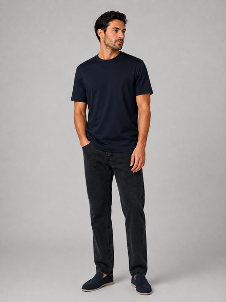 Mace T-shirt Glans heren – kleur navy, gedragen door model