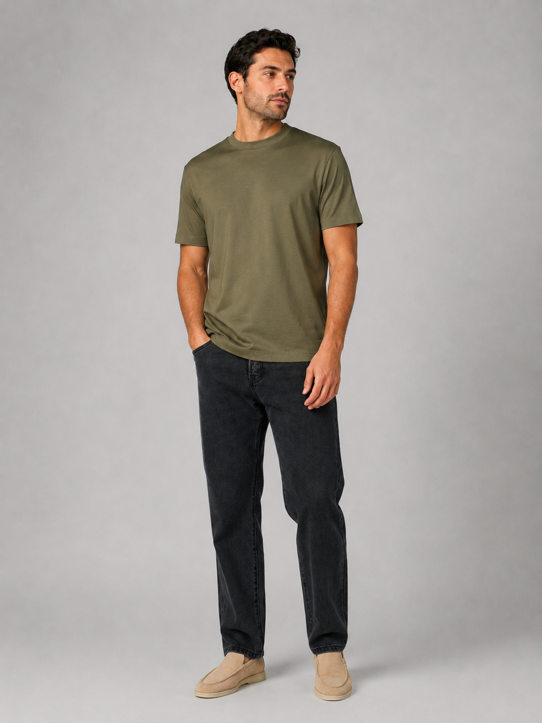 Mace T-shirt Glans heren – kleur olijfgroen, gedragen door model