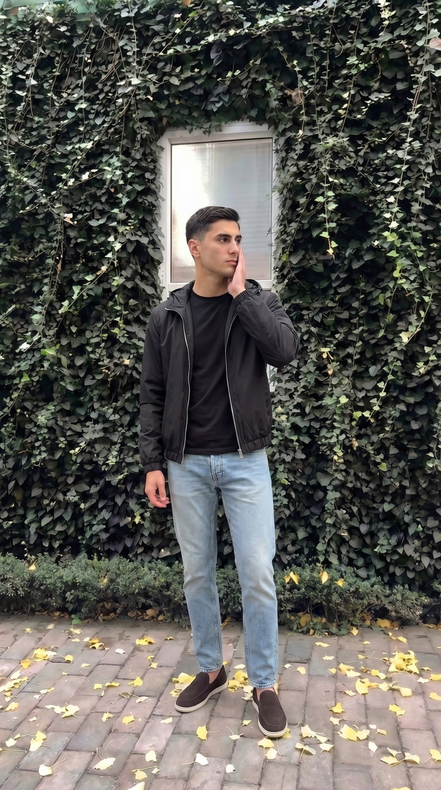 WINDBREAKER CAPUCHON
